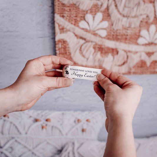 Cardinal Easter Egg Card - Birdalay