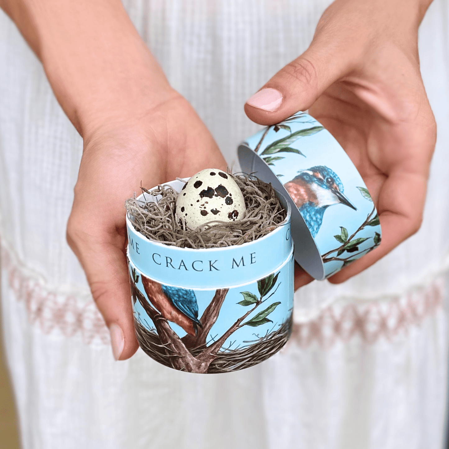 Kingfisher Valentine's Day Surprise Egg Card - Birdalay