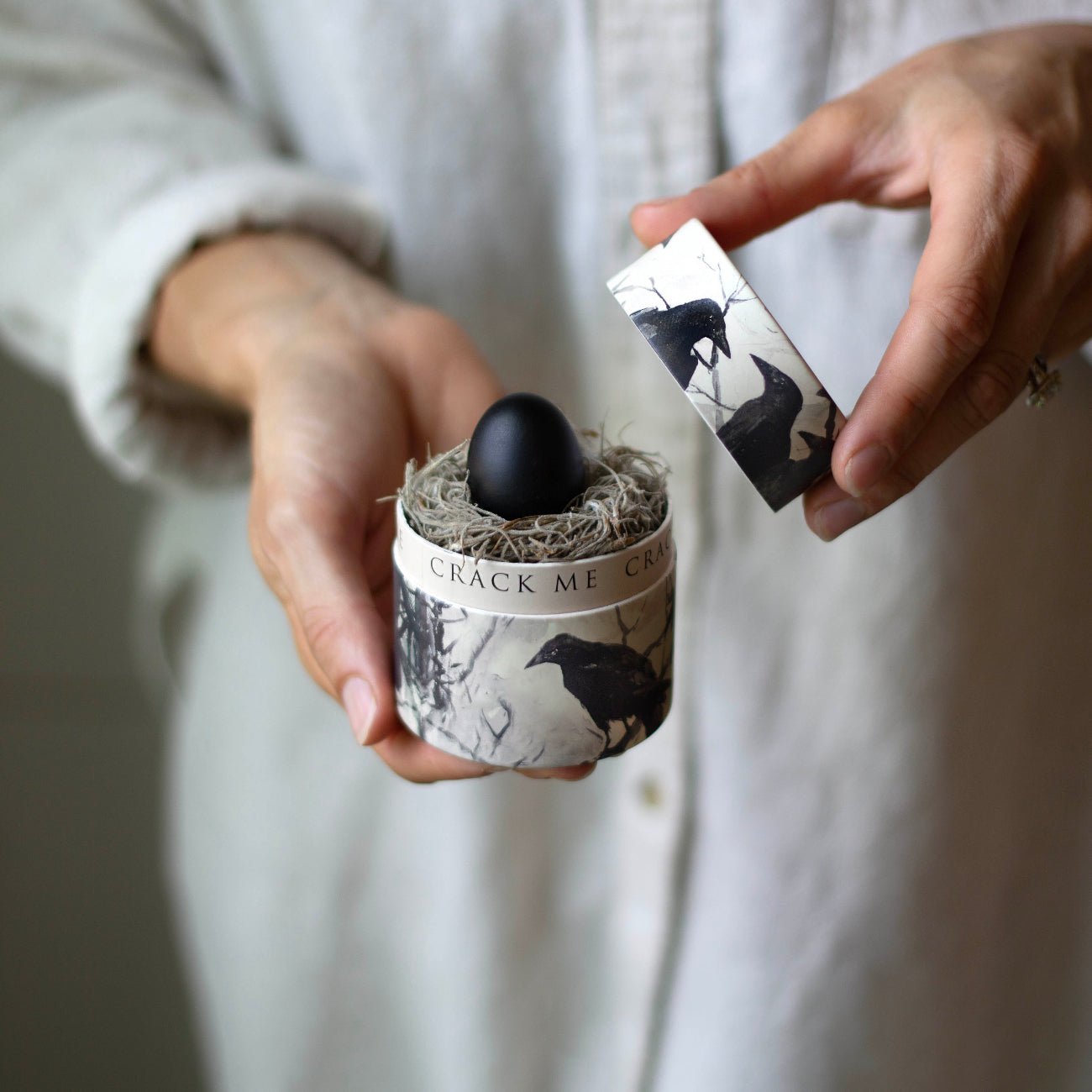 Raven Mother's Day Egg Card - Birdalay