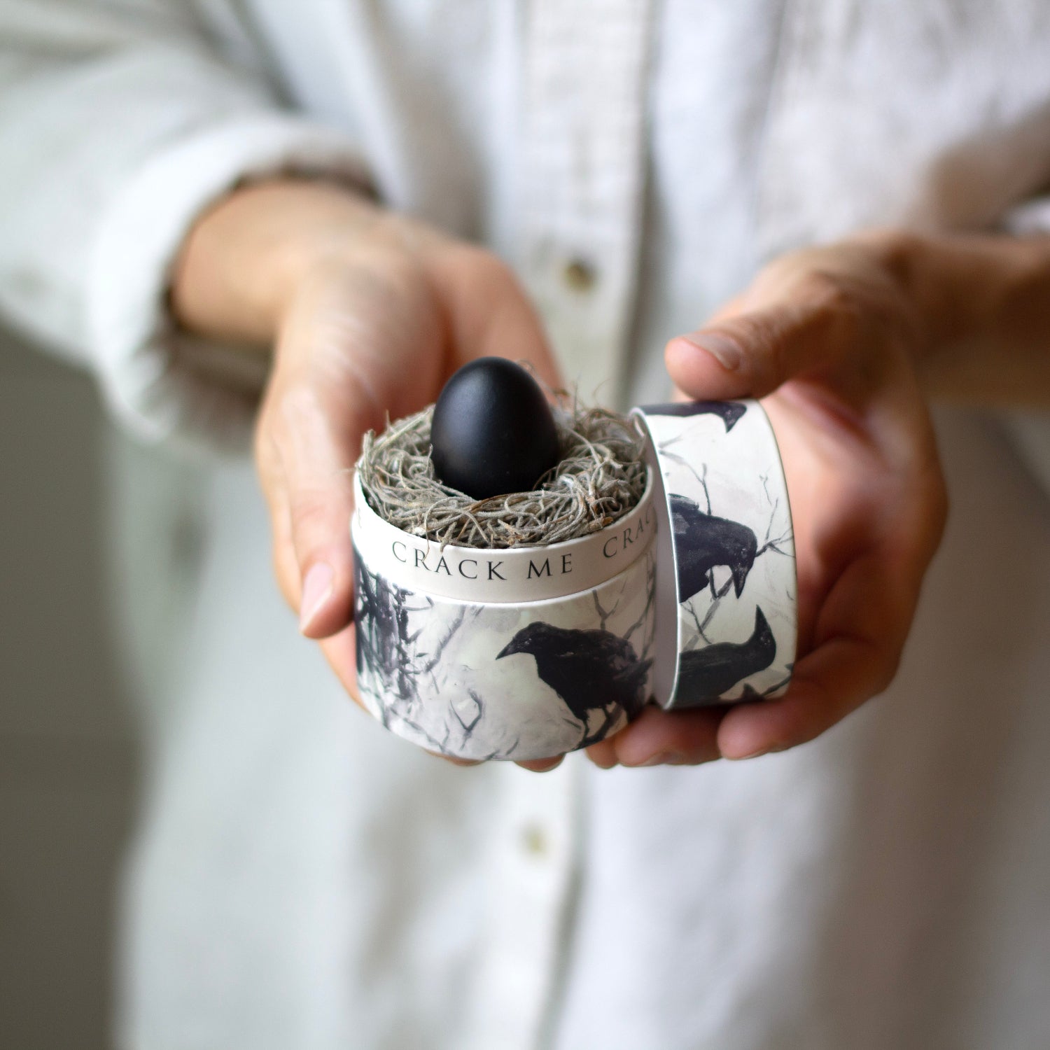 Raven Mother's Day Egg Card - Birdalay